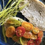 tomatoes on toast
